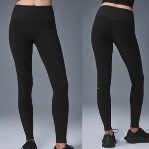 ALO Yoga High-Waist Alosoft Lounge Legging | Women’s Size Medium